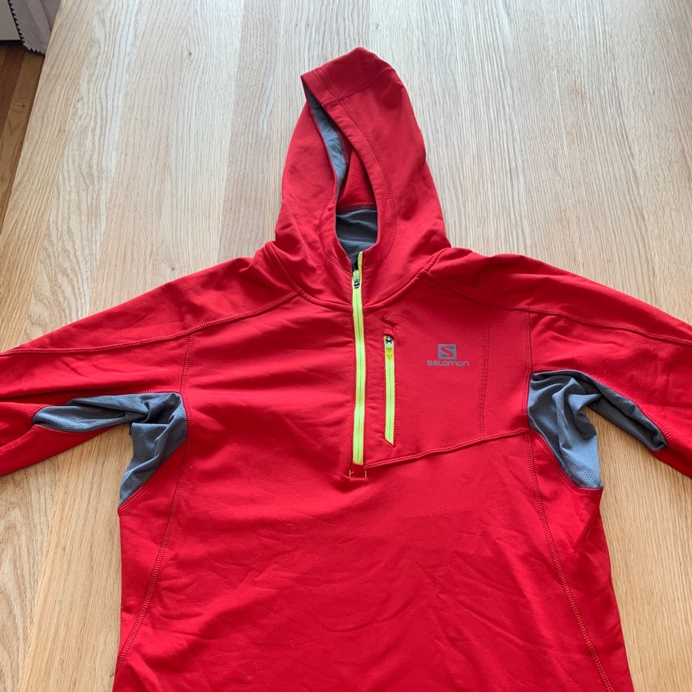 Men’s Medium Salomon hooded pullover